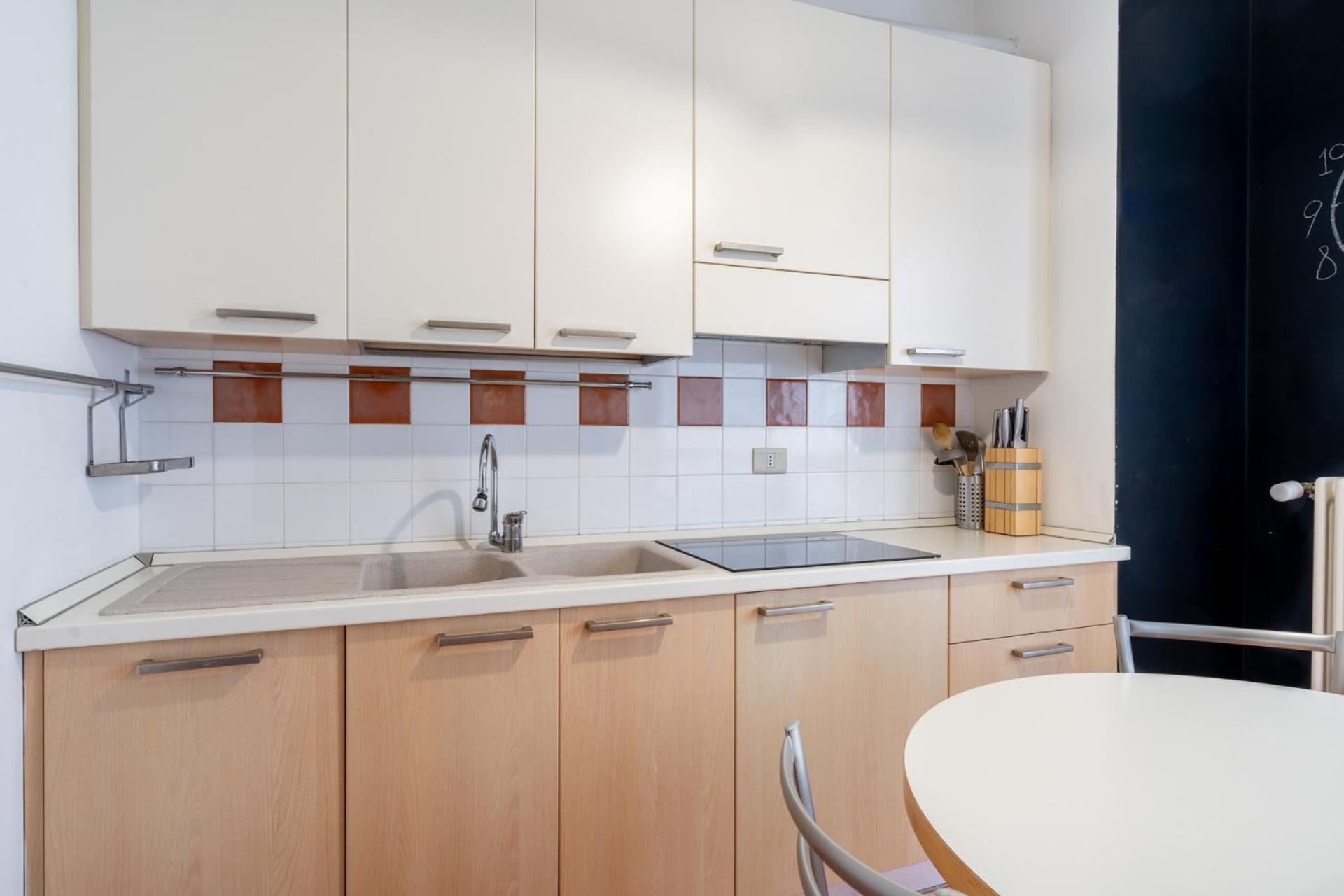 Spacious Bright Apartment Near City Center And Como Lake With Air Conditioning Lecco Exterior foto